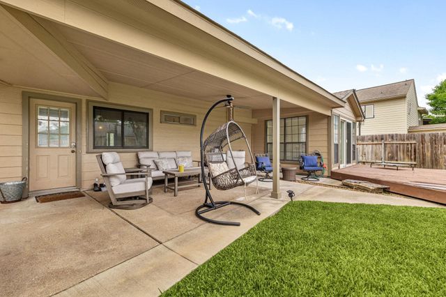 16513 Cornwall Street, Jersey Village, TX 77040