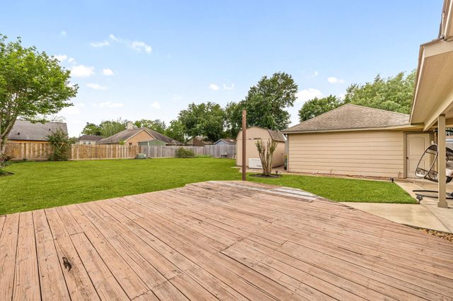 16513 Cornwall Street, Jersey Village, TX 77040