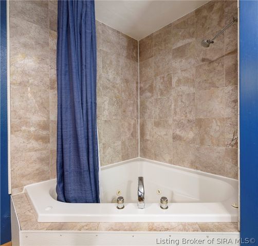 6760 Pioneer Trail NE, Georgetown, IN 47122
