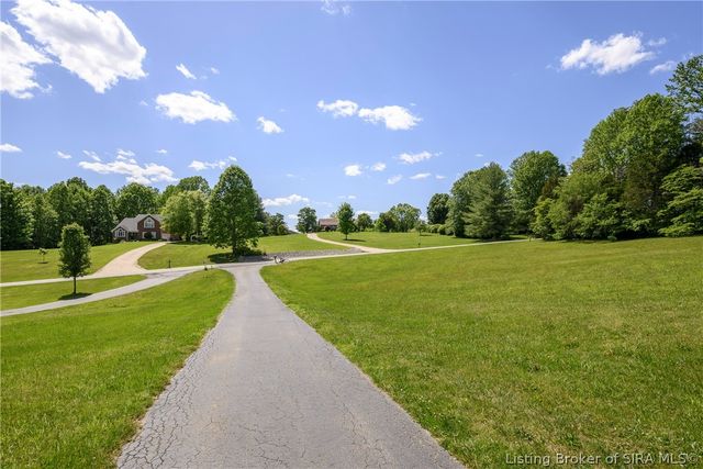 6760 Pioneer Trail NE, Georgetown, IN 47122