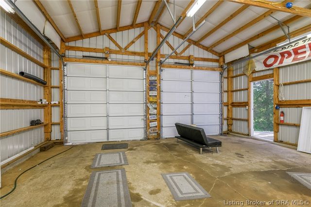 6760 Pioneer Trail NE, Georgetown, IN 47122
