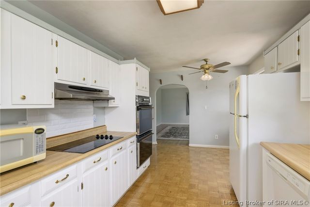 6760 Pioneer Trail NE, Georgetown, IN 47122