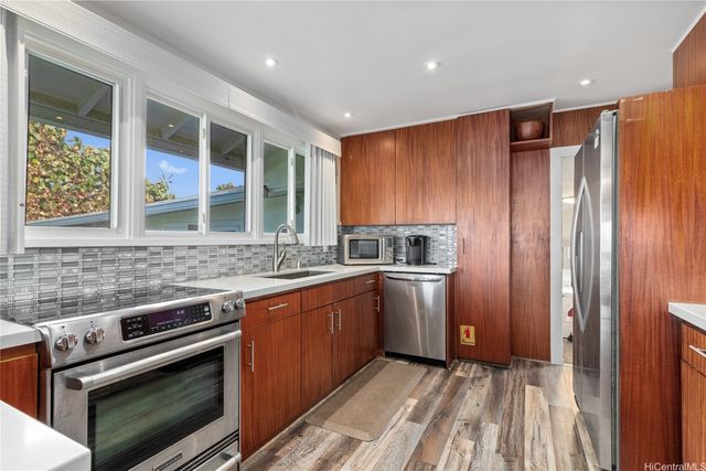 61-707 Papailoa Road, Haleiwa, HI 96712