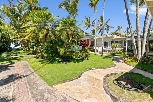 61-707 Papailoa Road, Haleiwa, HI 96712