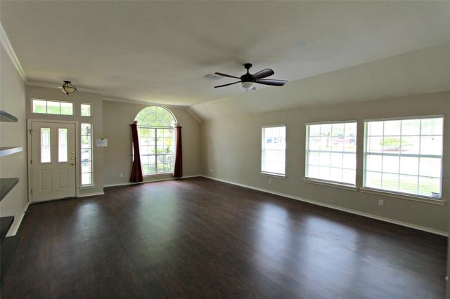 500 SOPHIE CT, Pflugerville, TX 78660