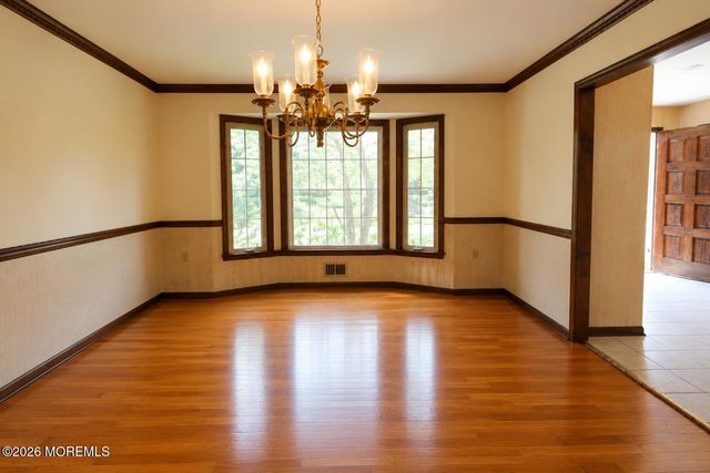19 Scott Drive, Morganville, NJ 07751