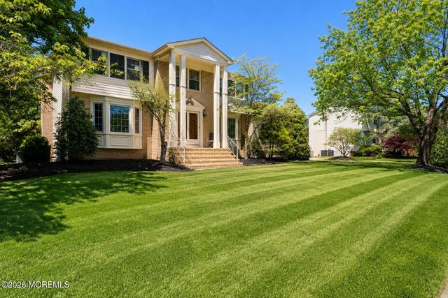19 Scott Drive, Morganville, NJ 07751
