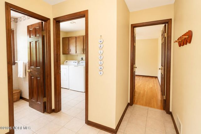 19 Scott Drive, Morganville, NJ 07751