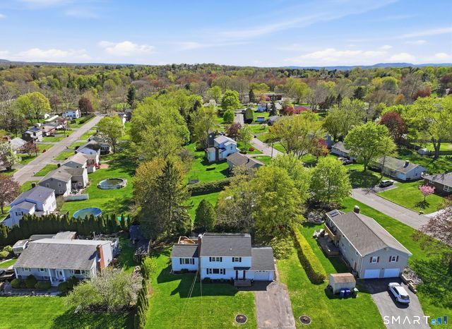 108 Harness Drive, Meriden, CT 06450