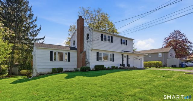 108 Harness Drive, Meriden, CT 06450