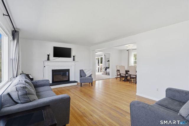 108 Harness Drive, Meriden, CT 06450