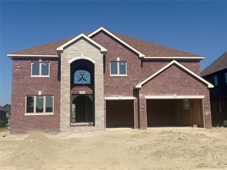 19319 Hamlin Lake Drive, Macomb Township, MI 48044