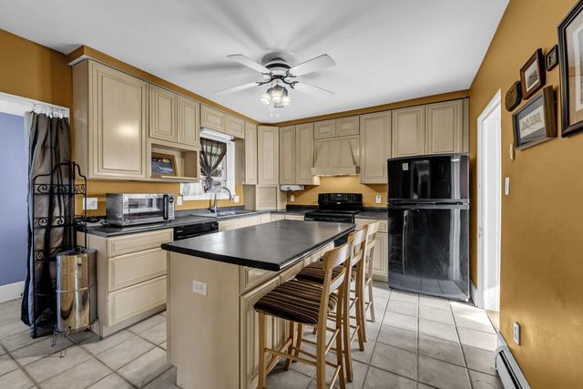202 E Park STREET, Silver Lake, WI 53170