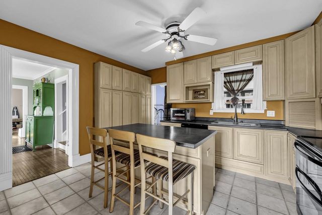 202 E Park STREET, Silver Lake, WI 53170