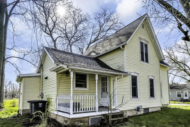 202 E Park STREET, Silver Lake, WI 53170