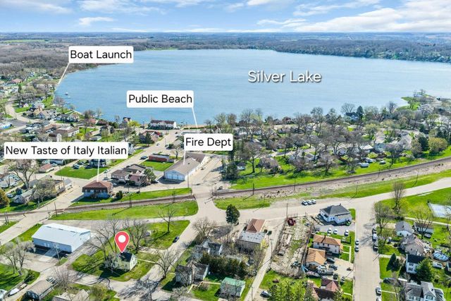 202 E Park STREET, Silver Lake, WI 53170