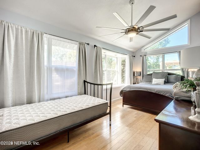 804 13TH Avenue S, Jacksonville Beach, FL 32250