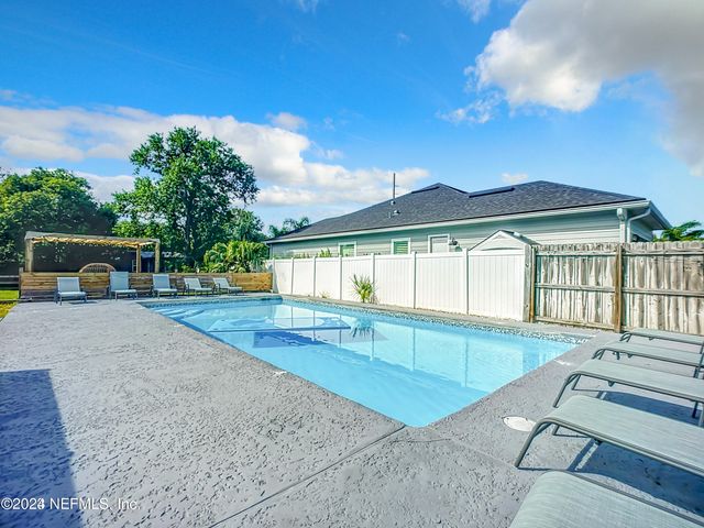 804 13TH Avenue S, Jacksonville Beach, FL 32250