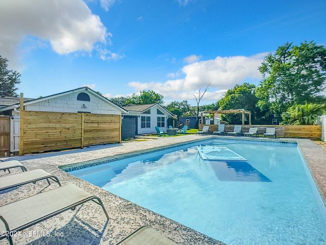 804 13TH Avenue S, Jacksonville Beach, FL 32250