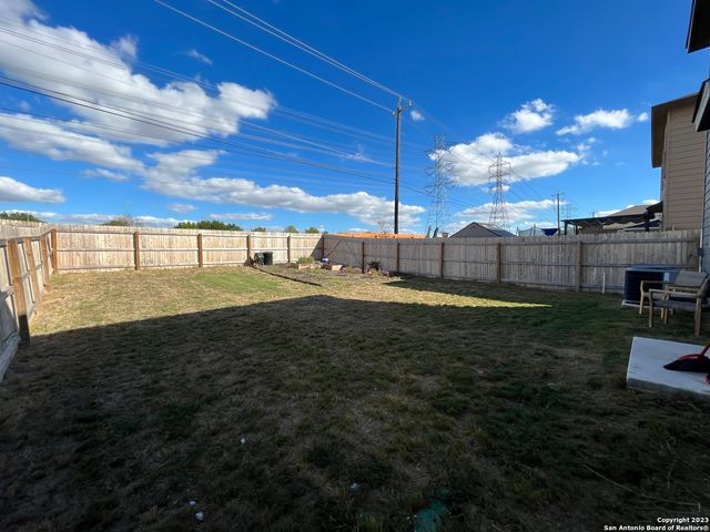 4684 VIA SONOMA TRL, Converse, TX 78109