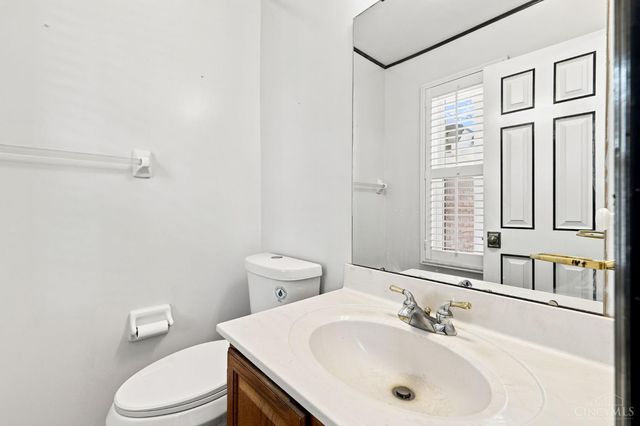 8042 Quail Meadow Lane, West Chester, OH 45069