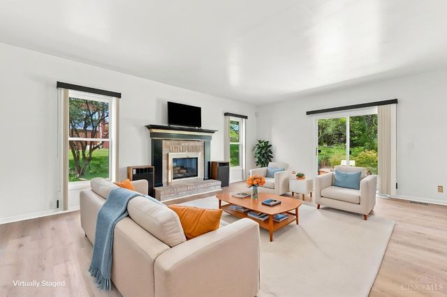 8042 Quail Meadow Lane, West Chester, OH 45069
