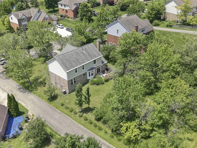 8042 Quail Meadow Lane, West Chester, OH 45069