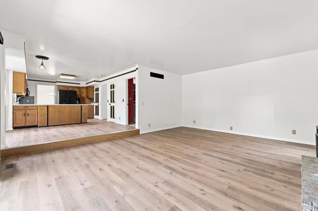 8042 Quail Meadow Lane, West Chester, OH 45069
