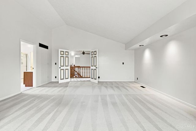 8042 Quail Meadow Lane, West Chester, OH 45069
