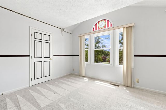 8042 Quail Meadow Lane, West Chester, OH 45069