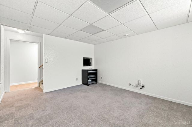 8042 Quail Meadow Lane, West Chester, OH 45069