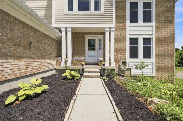8042 Quail Meadow Lane, West Chester, OH 45069
