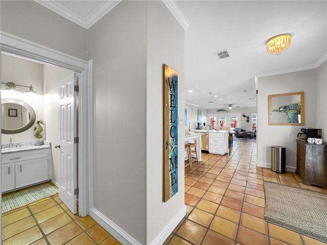 13918 Mingo Cay Ct 1, Corpus Christi, TX 78418