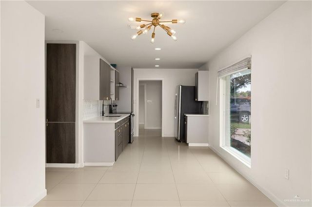 1110 Berry Street, Mission, TX 78572