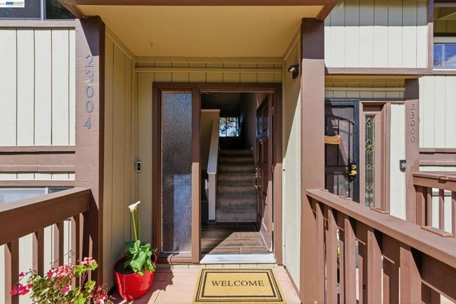 23004 Avis Ln, Hayward, CA 94541
