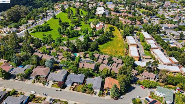 23004 Avis Ln, Hayward, CA 94541