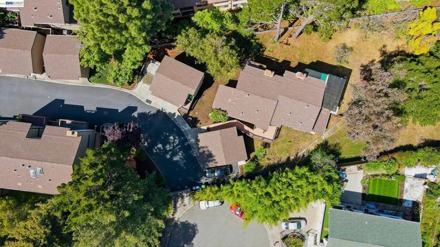 23004 Avis Ln, Hayward, CA 94541