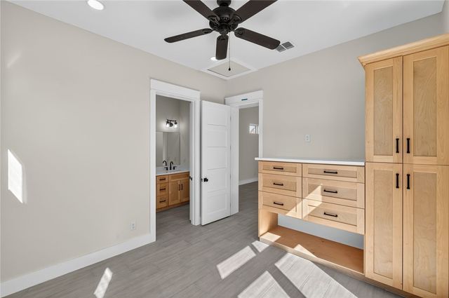 114 Porto Villageo Dr, Port Aransas, TX 78373