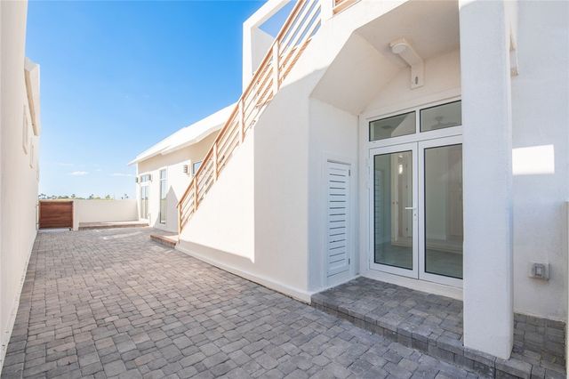 114 Porto Villageo Dr, Port Aransas, TX 78373