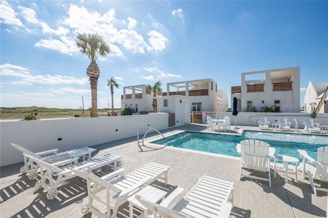 114 Porto Villageo Dr, Port Aransas, TX 78373