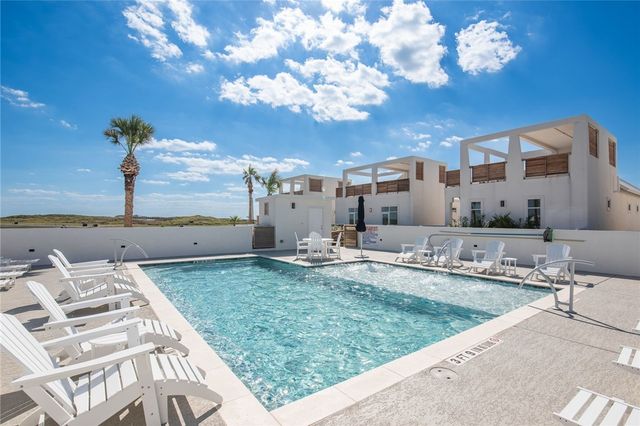 114 Porto Villageo Dr, Port Aransas, TX 78373