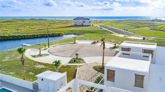 114 Porto Villageo Dr, Port Aransas, TX 78373