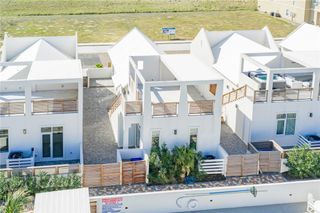 114 Porto Villageo Dr, Port Aransas, TX 78373