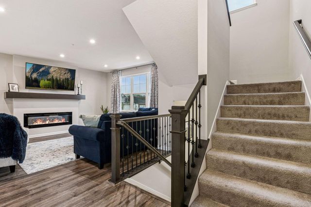 6682 Wildflower Way, Minnetrista, MN 55331