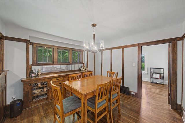 3321 Columbia Street, Des Moines, IA 50313