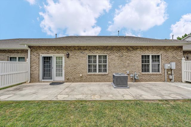 555 Greenway Landing PL, Vinton, VA 24179