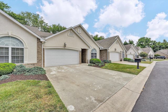 555 Greenway Landing PL, Vinton, VA 24179