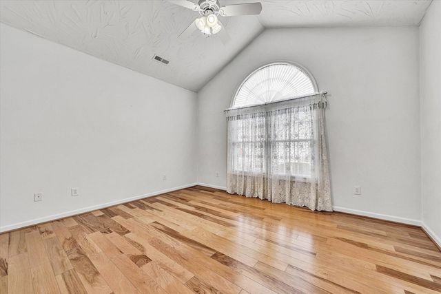 555 Greenway Landing PL, Vinton, VA 24179