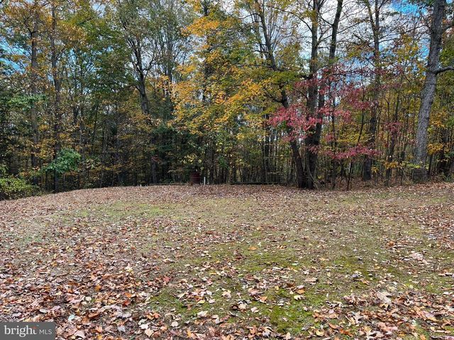 9766 VALLEY VIEW RD, Three Springs, PA 17264