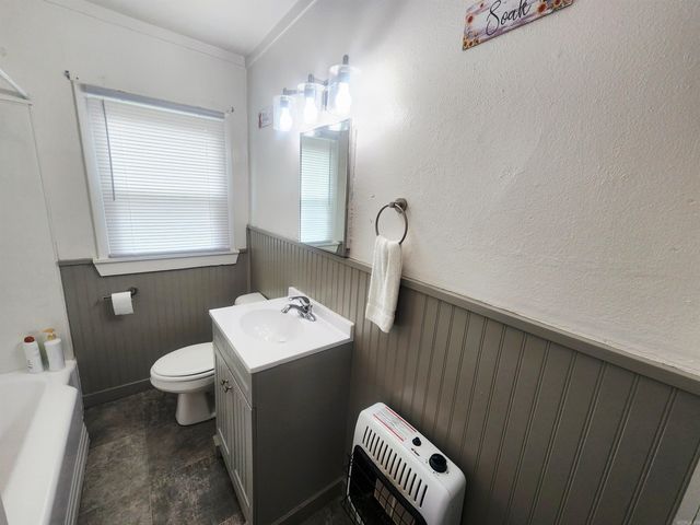 1501 E Highland Avenue, Malvern, AR 72104